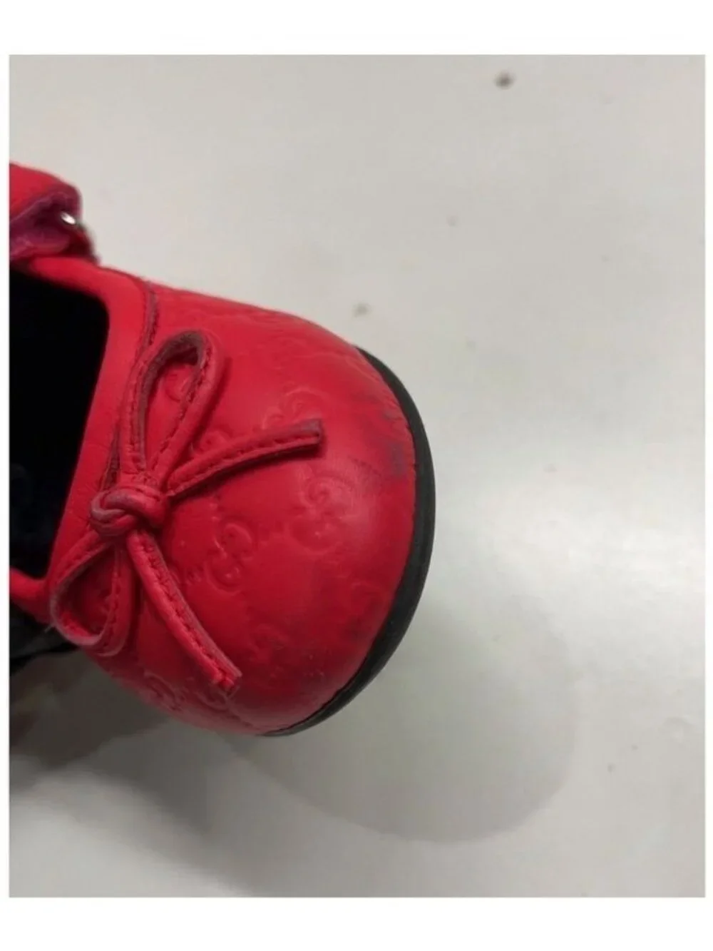 Authentic Gucci Baby Girls Red Microguccissima Leather Mary Jane Flats Size 20 E